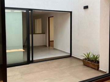 Casa en Venta en Chimalistac, recién remodelada