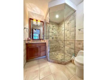 Venta de apartamento en Buenaventura - Rio Hato.
