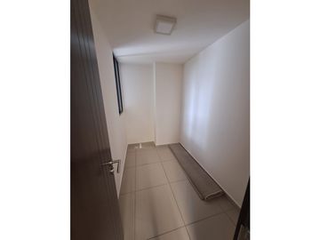 SE VENDE APARTAMENTOS EN CONDADO DEL REY
