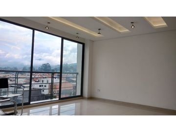 Vendo lindo apartamento en Torres de Serenguetti El Rosal