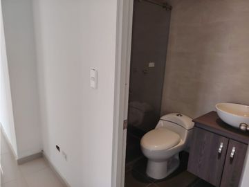 Vendo lindo apartamento en Torres de Serenguetti El Rosal