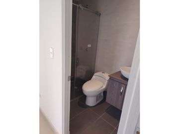Vendo lindo apartamento en Torres de Serenguetti El Rosal