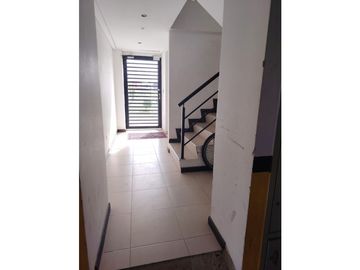Vendo lindo apartamento en Torres de Serenguetti El Rosal