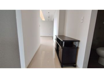 Vendo lindo apartamento en Torres de Serenguetti El Rosal