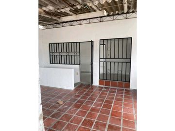 VENTA CASA EN BARRANQUILLA NORTE DE CALI (PASAJE)