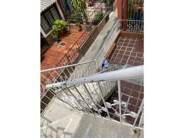 VENTA CASA EN BARRANQUILLA NORTE DE CALI (PASAJE)