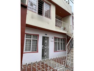 VENTA CASA EN BARRANQUILLA NORTE DE CALI (PASAJE)