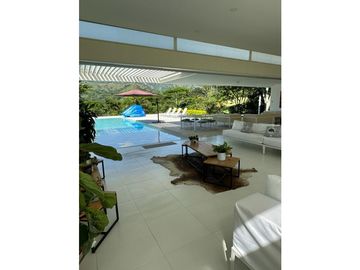 Casa finca  en la Siria Venecia  Antioquia