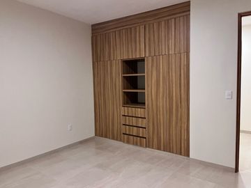 Casa en Fraccionamiento en Lomas de Tetela Cuernavaca - ROQ-1247-Fr