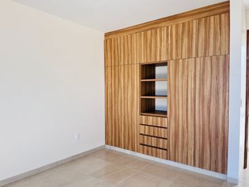Casa en Fraccionamiento en Lomas de Tetela Cuernavaca - ROQ-1247-Fr