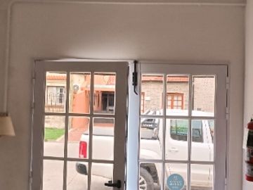 Casa con Departamento en venta en Coronel Suarez