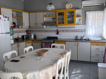 Casa en venta en Banfield Este