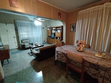 Casa en venta en Villa Tesei
