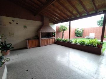 Casa en venta en Villa Tesei