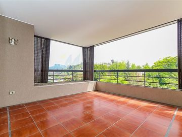 Departamento en Venta en El Golf