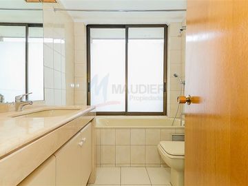 Departamento en Venta en El Golf