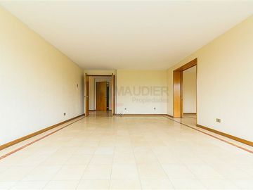 Departamento en Venta en El Golf