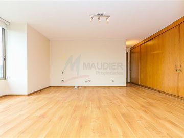 Departamento en Venta en El Golf