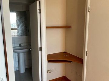 Departamento en Venta en Av Independencia /Olivos