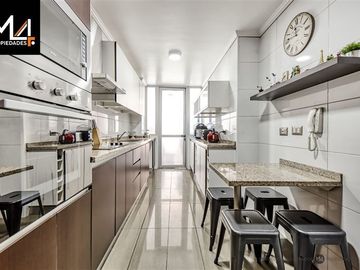 Departamento en Venta en Amapolas / Tomas Guevara