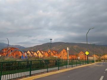 Casa en Venta en Los Diaguitas 21599, Brisas de Chicureo Norte