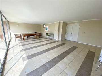 Departamento en Venta en Av Matta frente Metro Irarrazaval