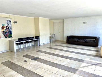 Departamento en Venta en Av Matta frente Metro Irarrazaval