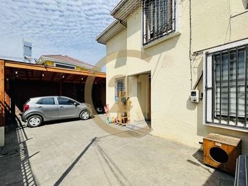 Casa en venta Antumalal con Ohiggins, Quilicura