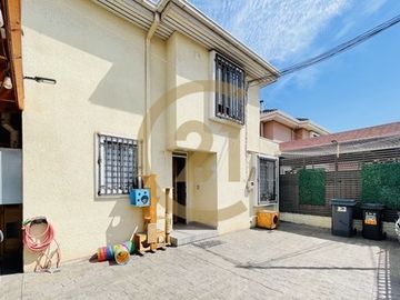 Casa en venta Antumalal con Ohiggins, Quilicura