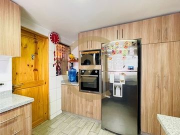 Casa en venta Antumalal con Ohiggins, Quilicura