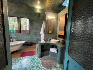 Villa 100% sustentable de 5 casas, San Mateo Acatitlán, Valle de Bravo