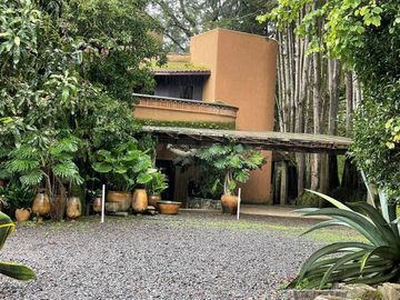 Villa 100% sustentable de 5 casas, San Mateo Acatitlán, Valle de Bravo