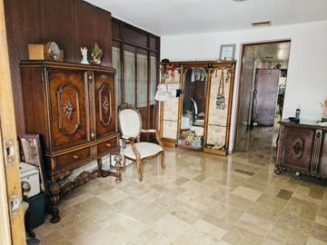 Casa en Venta, Estricta Seguridad, Colonia Leones, Monterrey, Nuevo León