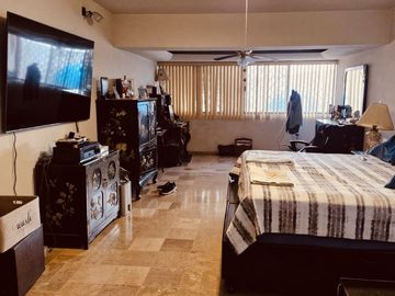 Casa en Venta, Estricta Seguridad, Colonia Leones, Monterrey, Nuevo León