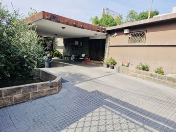 Casa en Venta, Estricta Seguridad, Colonia Leones, Monterrey, Nuevo León