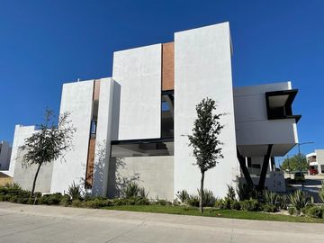 ESTRENA RESIDENCIA EN VENTA EN ST. ANGELO RESIDENCE AL NORTE DE AGUASCALIENTES