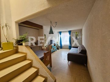 CASA EN VENTA LOS HÉROES III - (3)