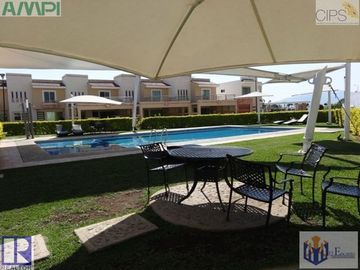 Se vende casa en Bonaterra