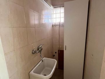 Venta- Lacroze 4958 - Duplex 4 amb - V. Ballester