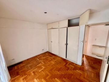 Venta- Lacroze 4958 - Duplex 4 amb - V. Ballester