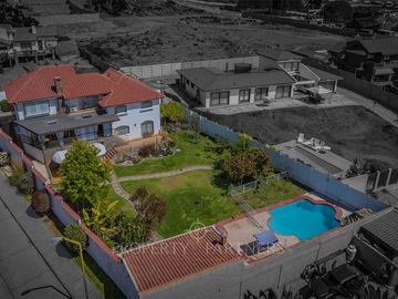 Casa con gran espacio e impresionante vista en Peñuelas