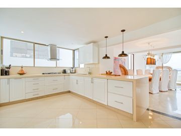 Apartamento Bocagrande sobre la bahia