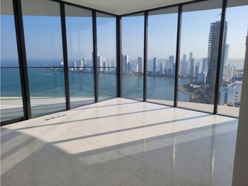 Apartamento Bocagrande sobre la bahia
