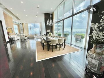 Apartamento Bocagrande sobre la bahia