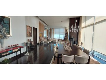 Apartamento Bocagrande sobre la bahia