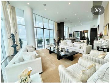 Apartamento Bocagrande sobre la bahia