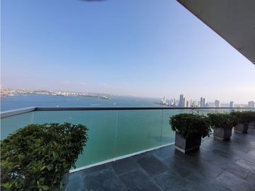 Apartamento Bocagrande sobre la bahia