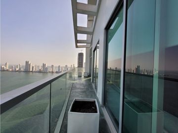 Apartamento Bocagrande sobre la bahia