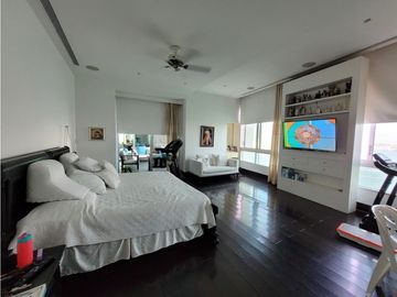 Apartamento Bocagrande sobre la bahia