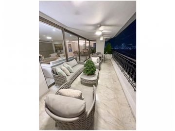 Apartamento Bocagrande sobre la bahia